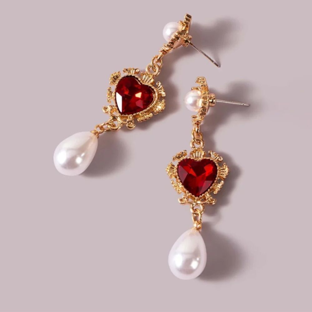 Vintage style earrings A255